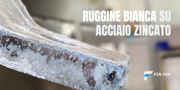 Ruggine bianca e acciaio zincato